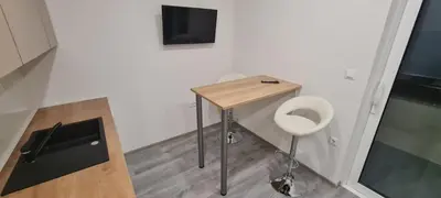 TV i/ili zabavni centar u objektu Apartments Dado