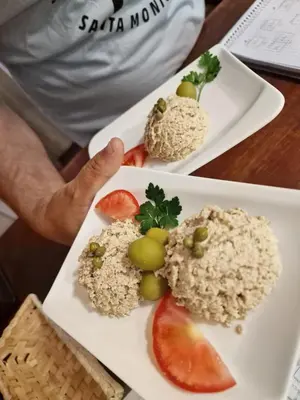 Hrana u smještaju s doručkom ili u blizini