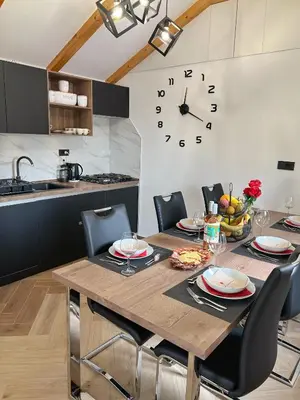 Kuhinja ili čajna kuhinja u objektu Villa LONGO