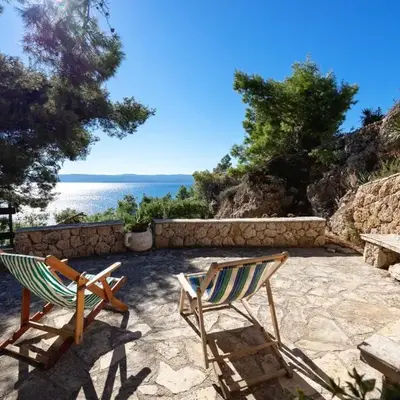 Holiday House Omi
