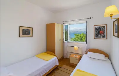 Tlocrt objekta Stunning Apartment In Postira With Wifi