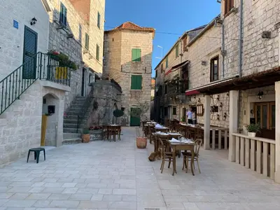 Zgrada u kojoj se nalazi privatni smještaj