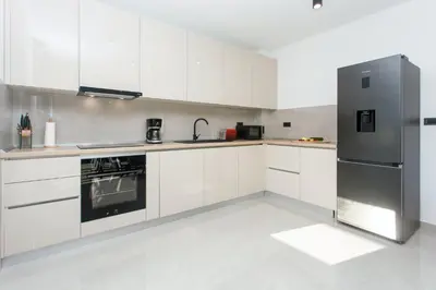 Kuhinja ili čajna kuhinja u objektu villa green valley