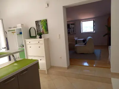 Kuhinja ili čajna kuhinja u objektu Apartman Marina sa parkingom