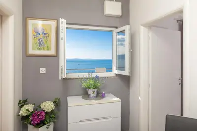Pogled na more ili pogled na more iz apartmana