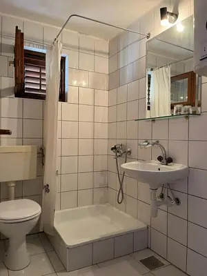 Kupaonica u objektu Apartments Leut