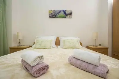 Krevet ili kreveti u jedinici u objektu Apartment in Bol with sea view, terrace, air conditioning, WiFi 5121-4