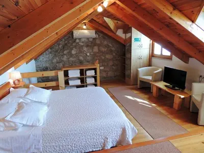 Krevet ili kreveti u jedinici u objektu Holiday house in Sumpetar Jesenice with sea view, terrace, air conditioning, WiFi 5133-1