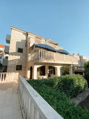 Zgrada u kojoj se nalazi aparthotel