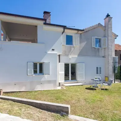 Awesome Apartment In Podgrade With Wifi