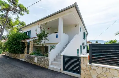Zgrada u kojoj se nalazi apartman