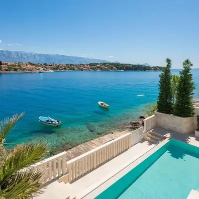 Villa More