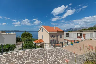 Zgrada u kojoj se nalazi apartman