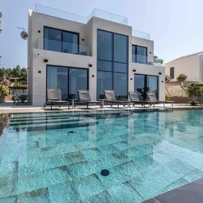 Villa Sapphire