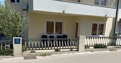 Zgrada u kojoj se nalazi apartman