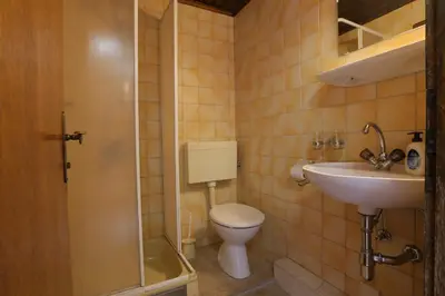 Kupaonica u objektu Apartments and rooms by the sea Nemira - Omis - 2781
