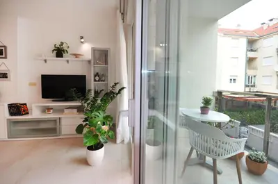 TV i/ili zabavni centar u objektu Family apartment NOEL - Omiš