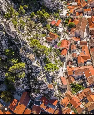 Ptičja perspektiva objekta Family apartment NOEL - Omiš