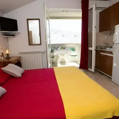 Apartment in Duce with sea view