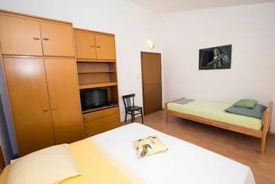 Krevet ili kreveti u jedinici u objektu Apartment in Duce with sea view, balcony, air conditioning, WiFi 5146-5