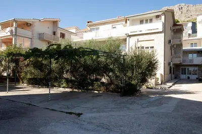 Zgrada u kojoj se nalazi apartman