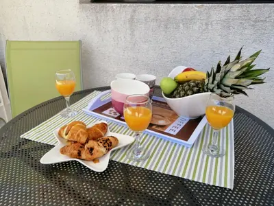 Hrana u apartmanu ili u blizini