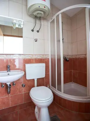 Kupaonica u objektu Apartments Pezo