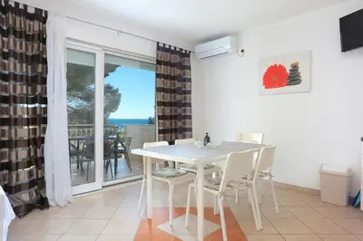 TV i/ili zabavni centar u objektu Apartments by the sea Balica Rat, Omis - 20494