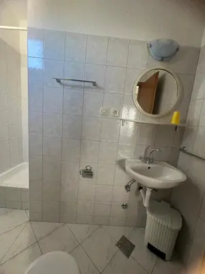 Kupaonica u objektu Apartments Jurisic