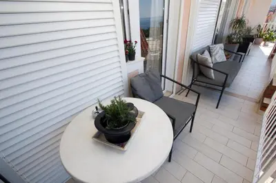 Balkon ili terasa u objektu Luxury apartment near the beach