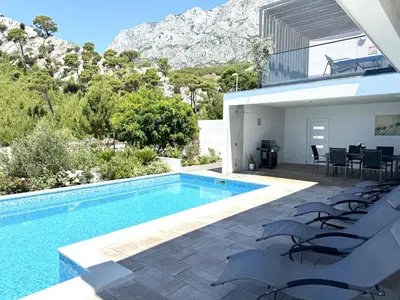 Bazen u objektu Villa Blue Lagoon ili u blizini