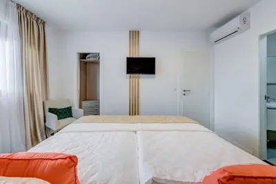 Krevet ili kreveti u jedinici u objektu Luxury villa Blue Sky, private pool, breakfast