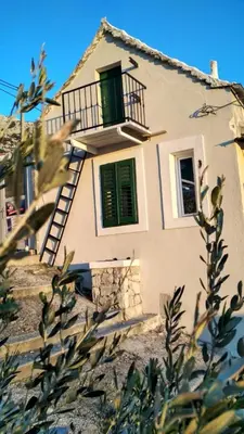 Zgrada u kojoj se nalazi apartman