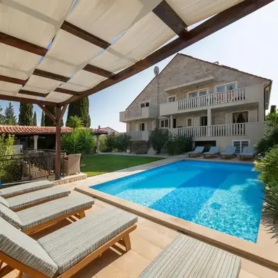 Serviced Family Suite by the sea