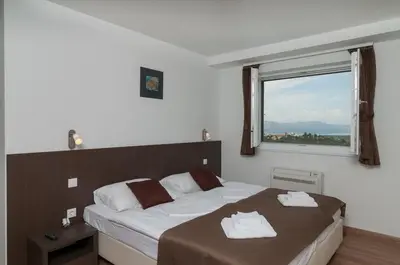 Krevet ili kreveti u jedinici u objektu Family friendly house with a swimming pool Skrip, Brac - 20897