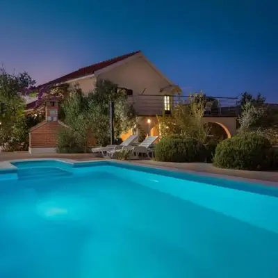 Villa Bravura
