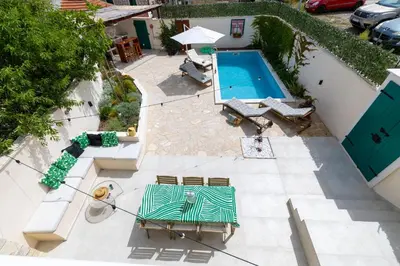 Bazen u objektu Casa Barbiere Hvar ili u blizini