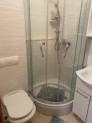 Kupaonica u objektu Apartmani PENAVIĆ